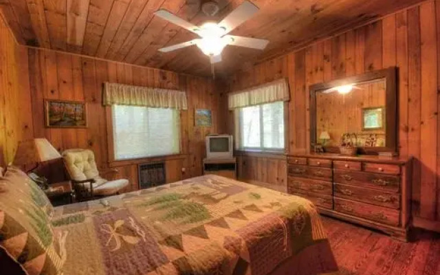 Nantahala Rafting Bear