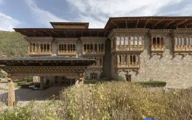 Zhiwa Ling Heritage