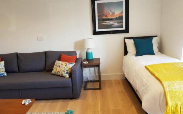 Stunning Ealing Apartment