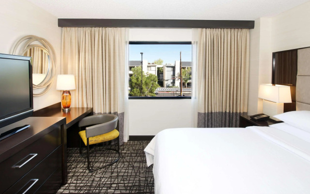 Embassy Suites by Hilton Las Vegas