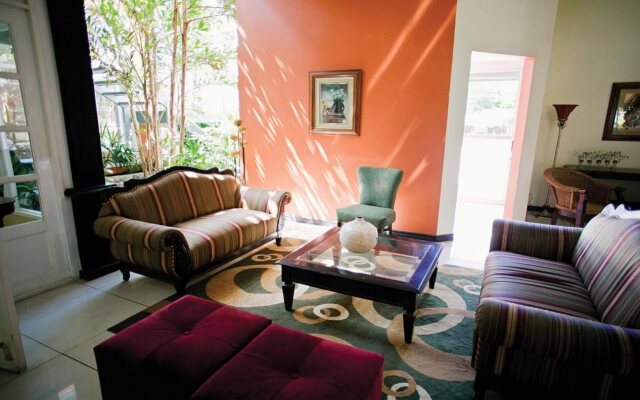Hotel Cana Brava Inn