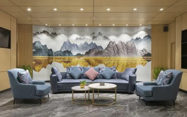 H Hotel (Xingyang Zhengzhou High-speed West Station)