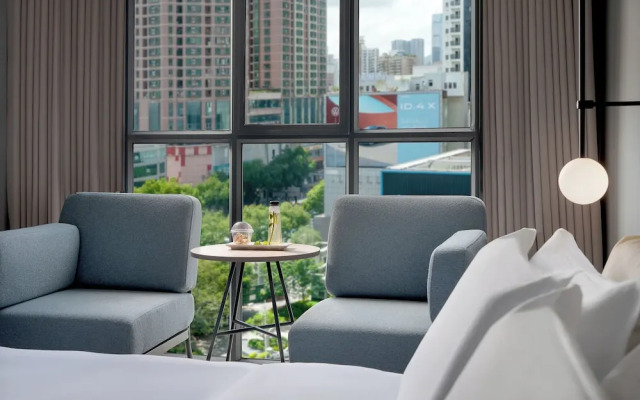 CYBO Station SSAW Shangpin Hotel Luohu Shenzhen