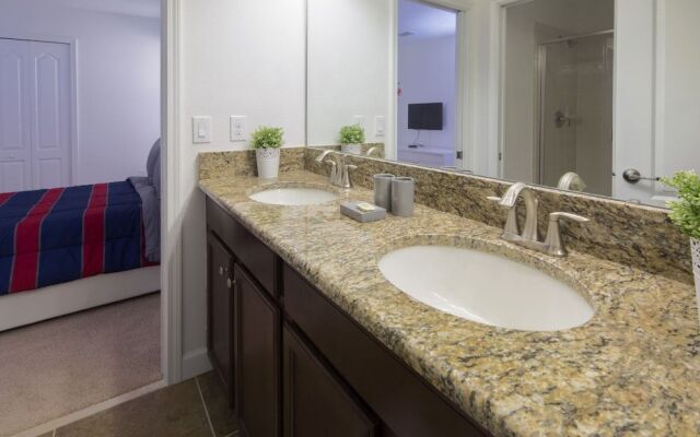 Jr Champions by VillaDirect