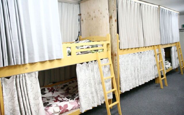 Well　Hostel Osaka