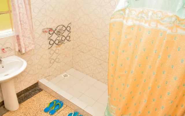 Makerere University Guest House