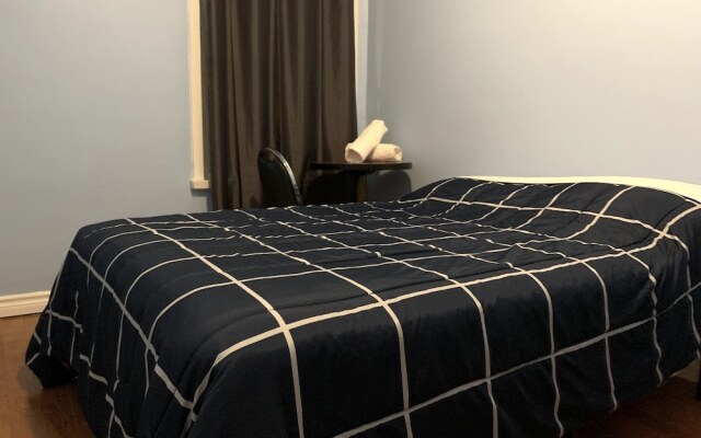 Dundas Guest House