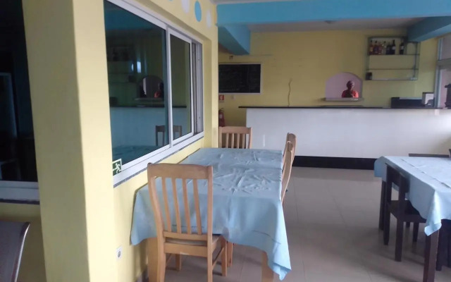 Chik-Chik Hotel Lobito I