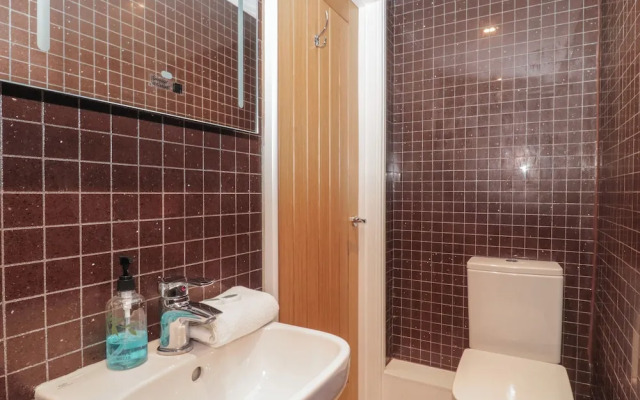 Double Room 2
