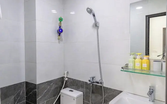 Hera Palace Hotel & Apartment Ba Dinh