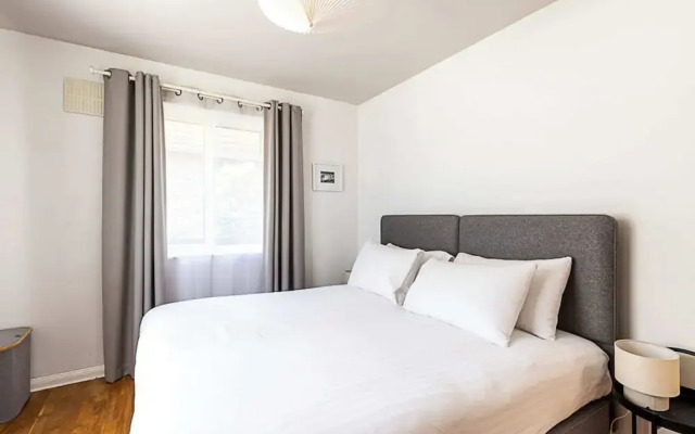 1930's Period Property in Leafy Suburb