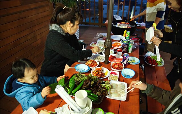 Ganghwa Hill Mare Pension