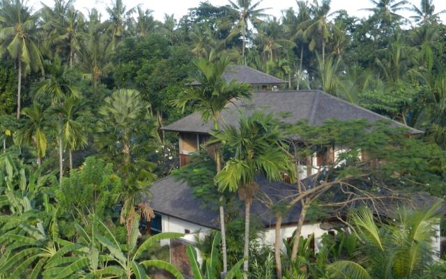 Nusa Indah Villa