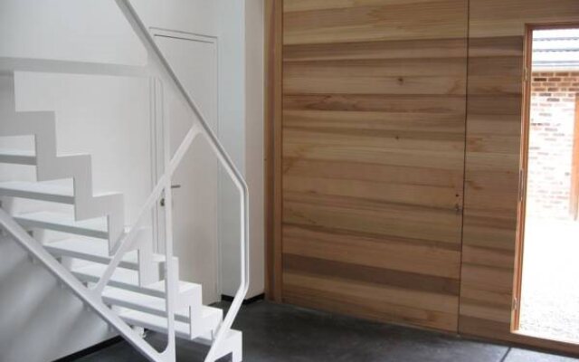 B&B Bed and Beyond