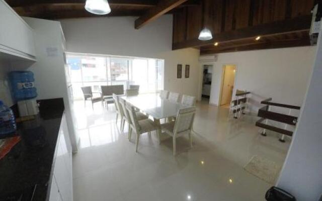 A075 - Ed. Mônica, cobertura duplex