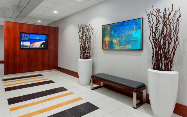 Courtyard by Marriott Boston-Cambridge