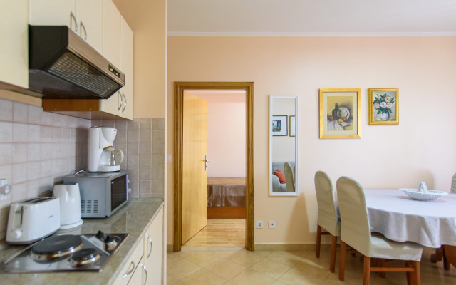 Villa Curic