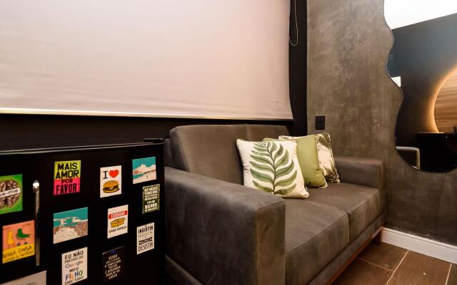Studio Design a 150m da Praia | NSC 1085/315