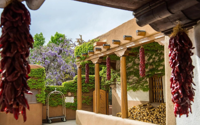 Inn on the Alameda