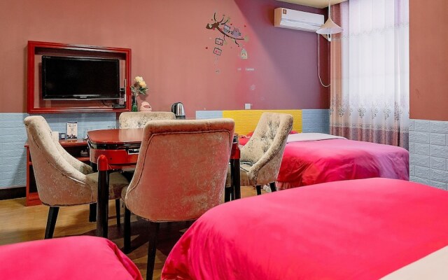 Zhangjiajie Memeda Theme Hotel