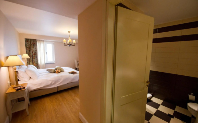 Mir boutique hotel