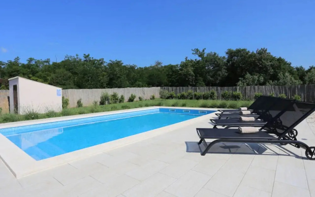 Nina With a Heated Pool