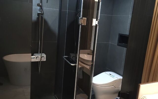 Waystone Seoubong Hotel