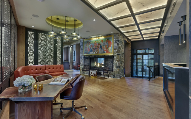 River House at Odette's