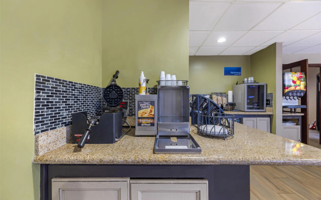 Best Western Fairwinds Inn