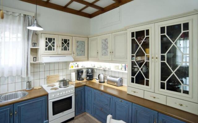 Luxury house near by Delphi