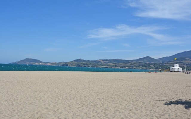 Quaint Holiday Home in Languedoc-roussillon With Garden