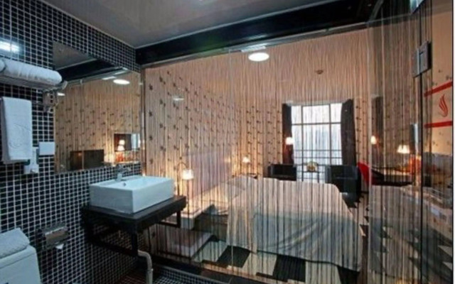 Canaan International Hotel
