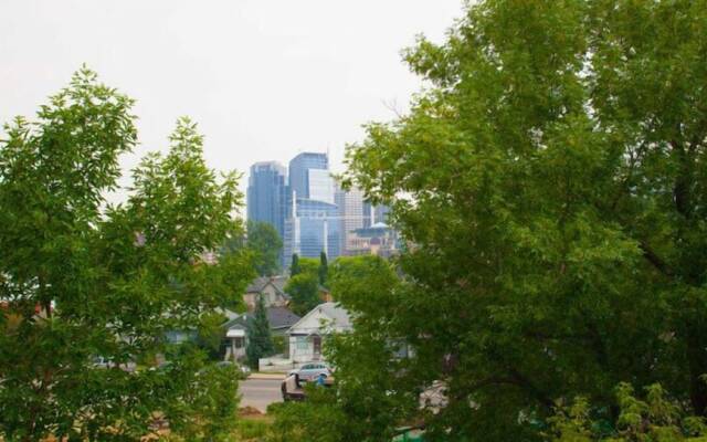 Corporate Suites of Calgary - Sunnyside