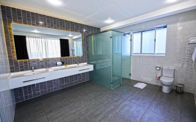 Goldmark Apartments