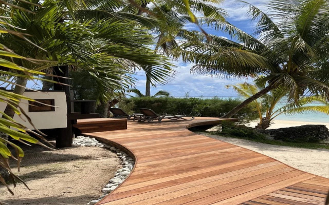 Tamanu Beach