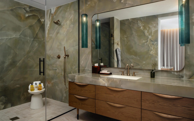 Thompson Houston, by Hyatt