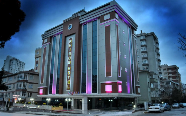 Rhiss Hotel Bostanci