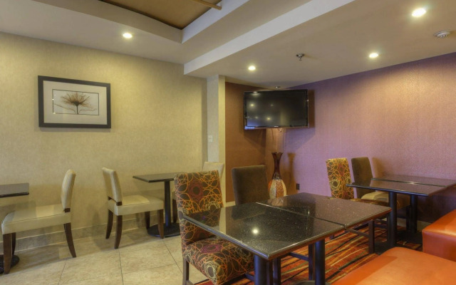 Sleep Inn & Suites Knoxville West