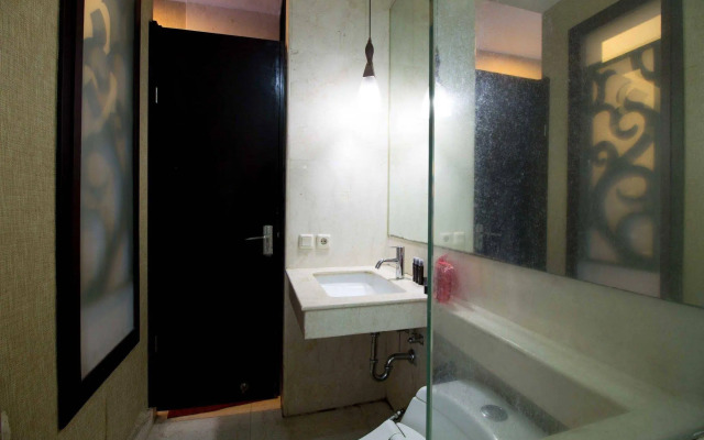 RedDoorz near Rungkut Industry