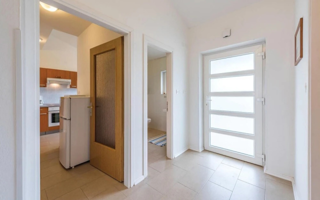 Stunning Home in Porec With Wifi and 3 Bedrooms - Hotel in Porec - Photo 2