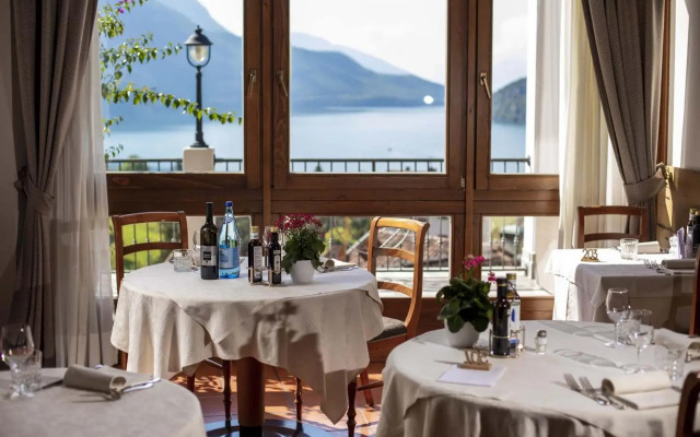 Hotel Ariston