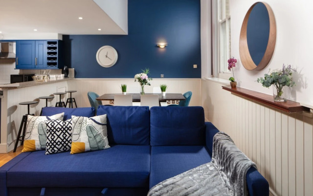 Plymouth City Centre Duplex Apartment