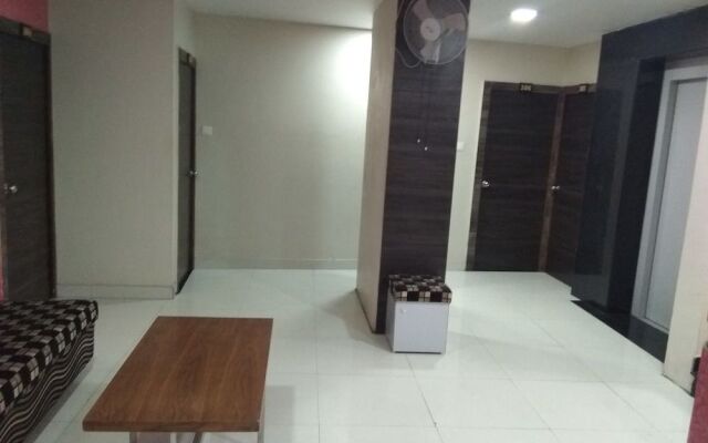 JK Rooms 128 Hotel RR