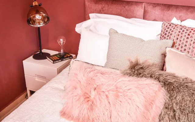 Luxury Keren Hayesod