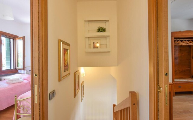 Amazing Home in Montemerlo With 2 Bedrooms