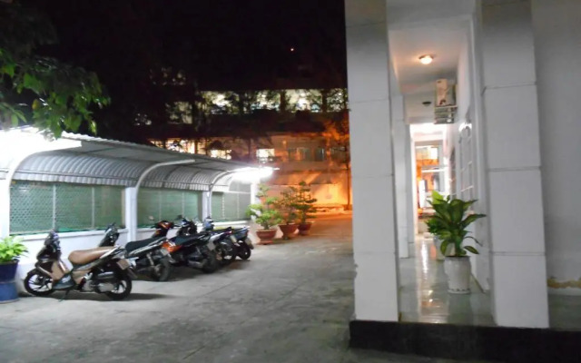 Hoang Yen Hotel