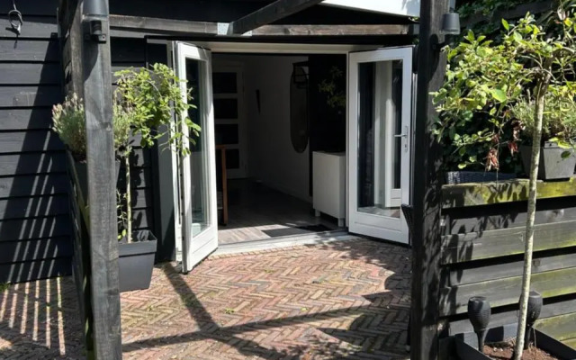 Beach lodge