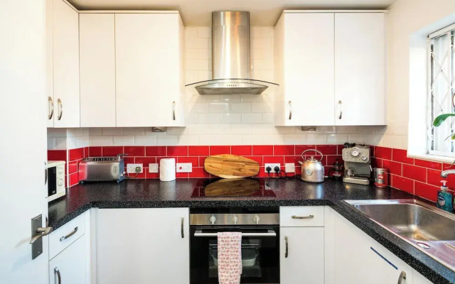 Fantastic Stay In Canary Wharf 2 Bedroom