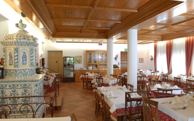 Hotel Albergo Dolomiti