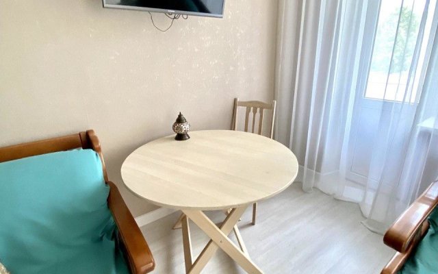 Cozy apartment on 22 Partsezda street